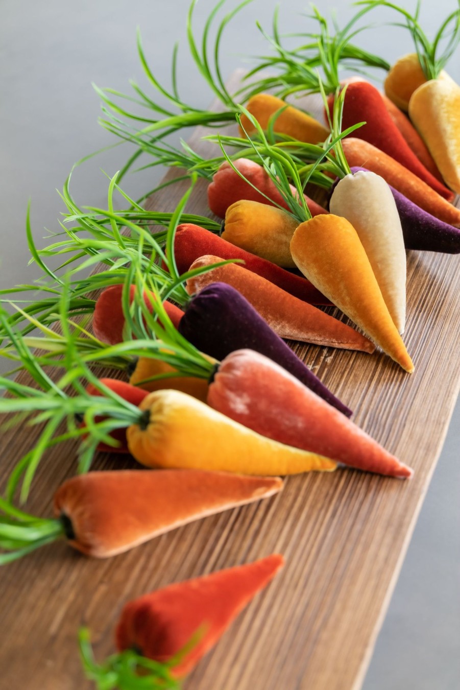 Products Hot Skwash | Harvesting Carrots